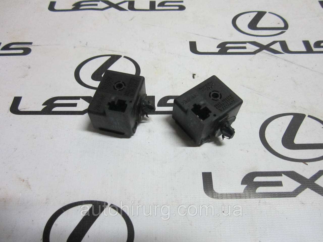Зумер протизаносної системи Lexus RX300 (86652-48010 / 068900-3980)