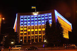 Архітектурне освітлення фасаду Тернопільської ОДА  3