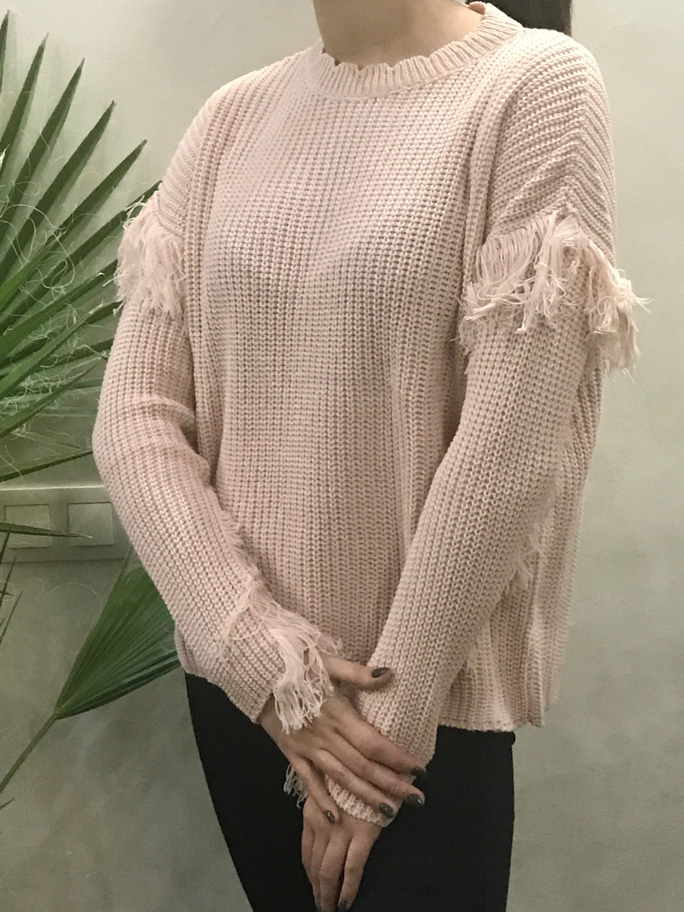 Жіночий в'язаний светр . ( Довжина - 64 см). S - L Розмір.