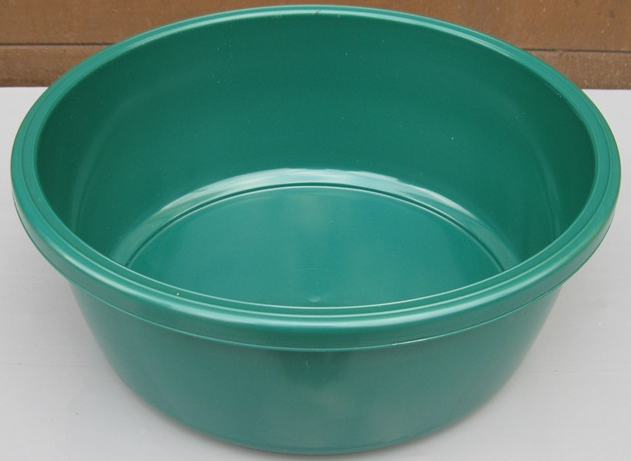 Таз пластиковый 18 литров "Юнипласт", цена 82.50 грн — Prom.ua (ID ...