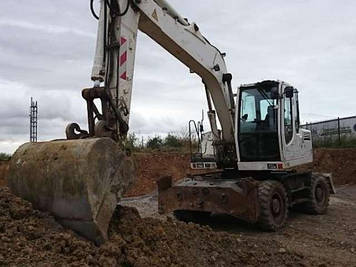 Колісний екскаватор Liebherr A900 C.