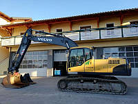 Гусеничный экскаватор Volvo EC210CN.