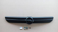 Зимова заглушка решітки радіатора Опель Віваро (зимовий захист на решітку Opel Vivaro)