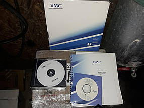 Диск і книжки EMC