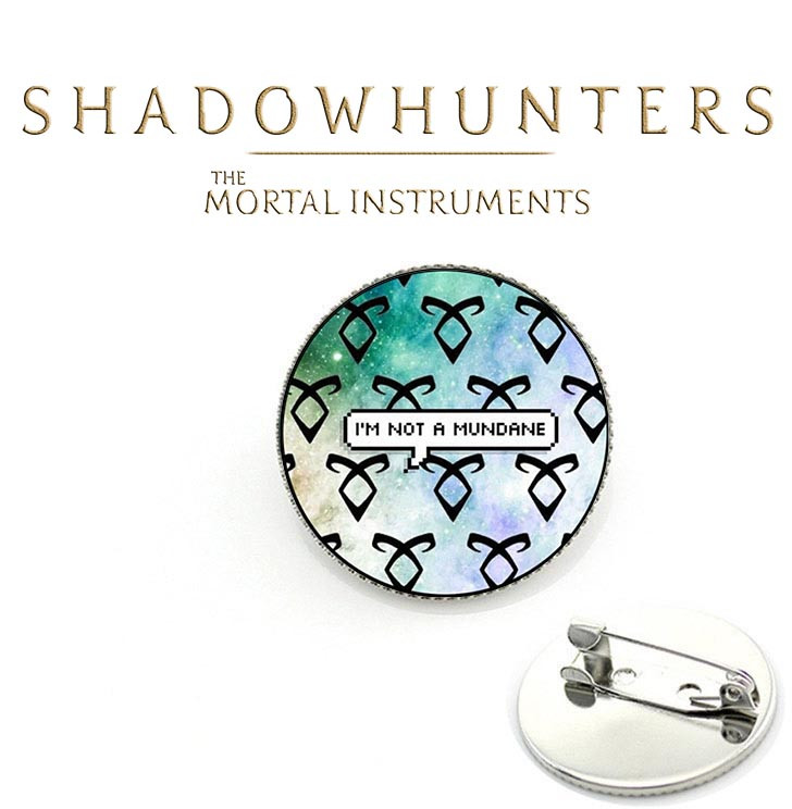 Значок на зеленому тлі з рунами знаряддя смерті / The Mortal Instruments, фото 1