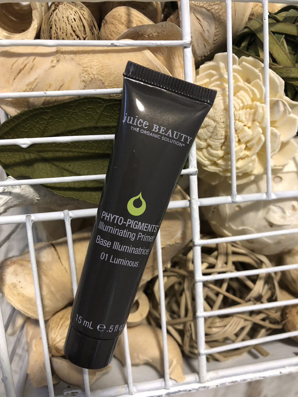 Праймер під макіяж без силіконів JUICE BEAUTY Illuminating Primer