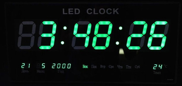 Часы большие светодиодные настенные с календарем и термометром