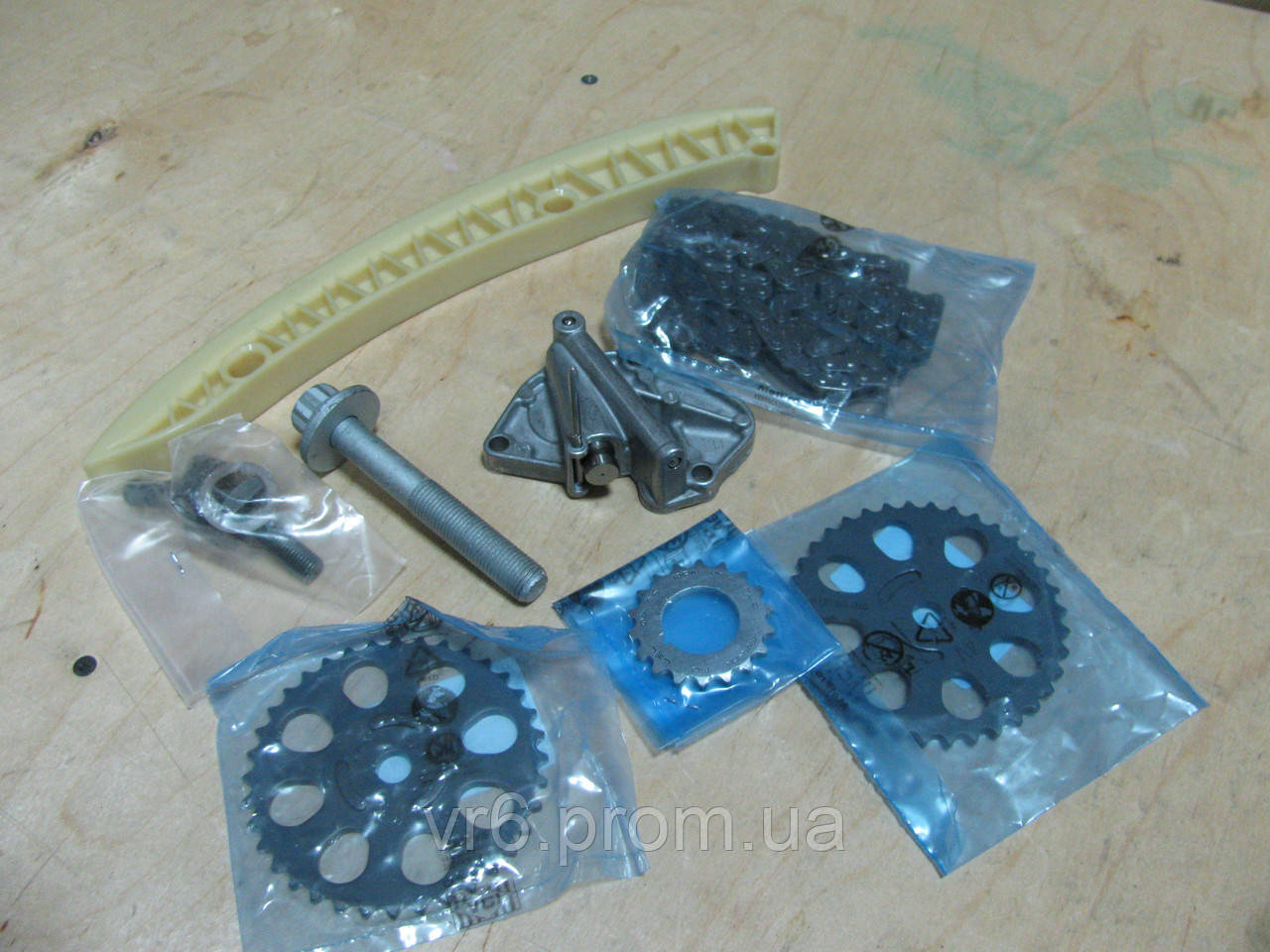 Купить Ремкомплект привода ГРМ цепной Seat Cordoba, Ibiza 03E198229A ...