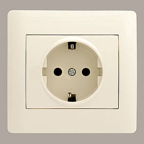 Розетка з заземленням (з рамкою) LXL Oscar кремова