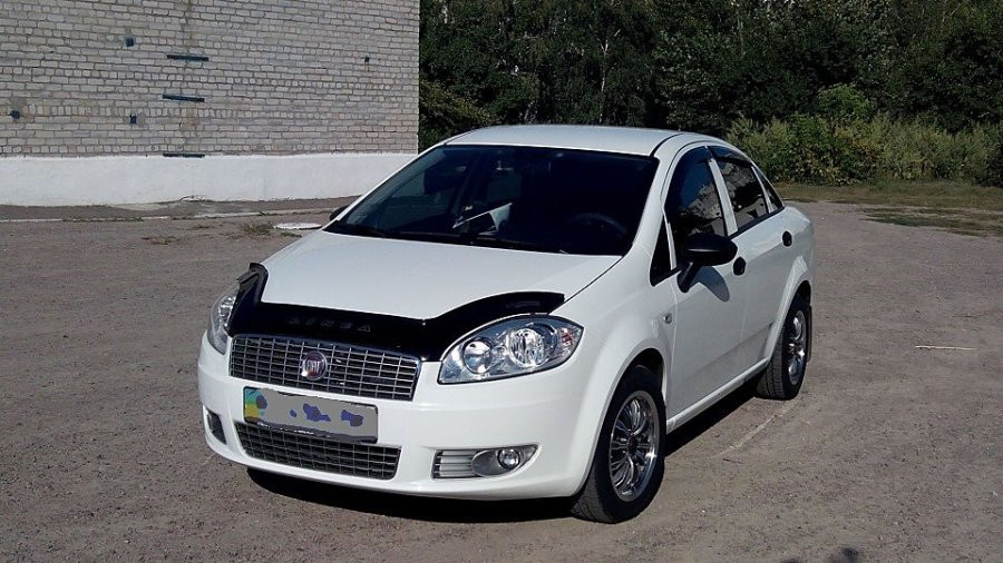 Дефлектор капота (мухобойка) Fiat Linea 2007- (фиат линеа) - фото 3 - id-p73444777