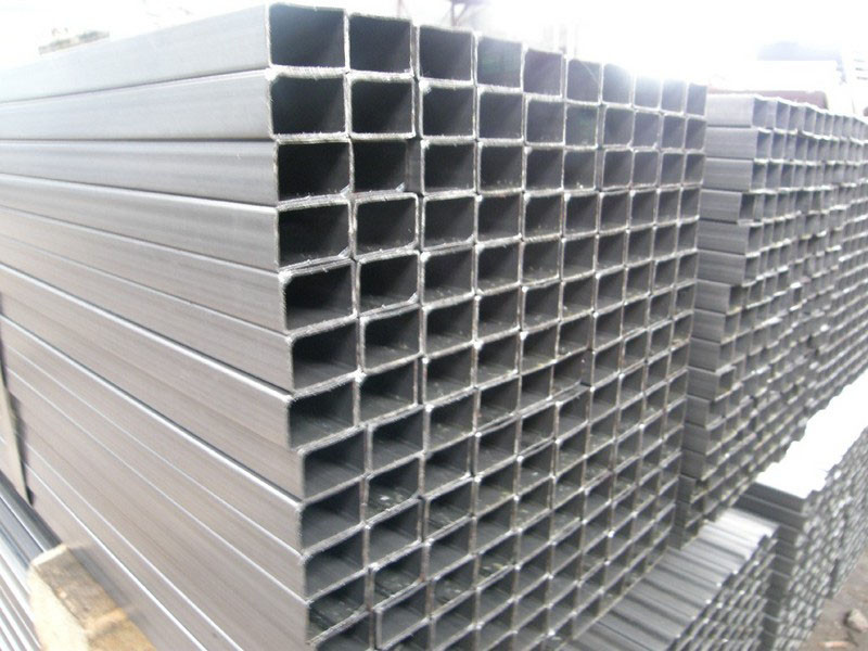 Труба профільна оцинкована 40х20х2,0мм ГОСТ 8639-8645