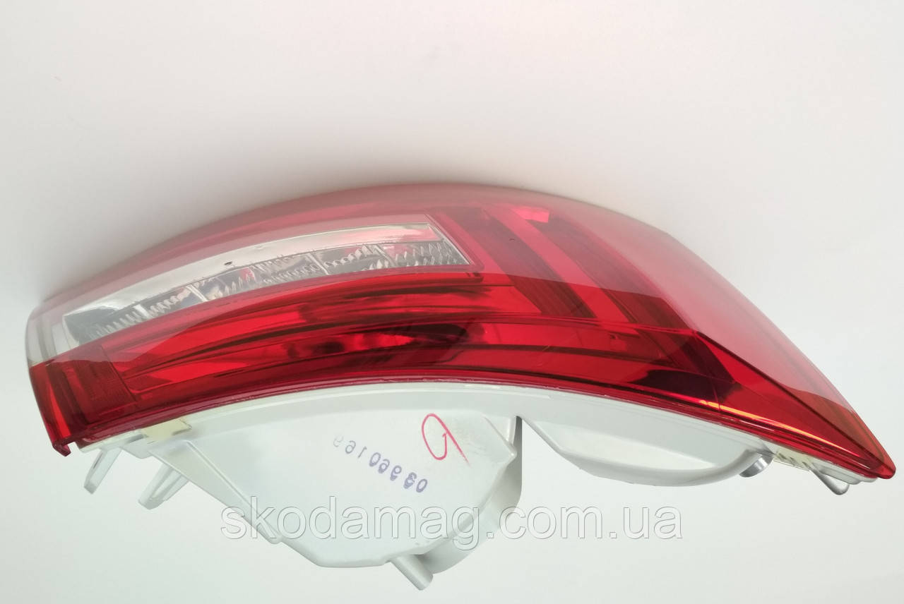 Фонарь стоп задний левый Шкода Октавия А7 Skoda Octavia A7 лифтбэк 2013 ...