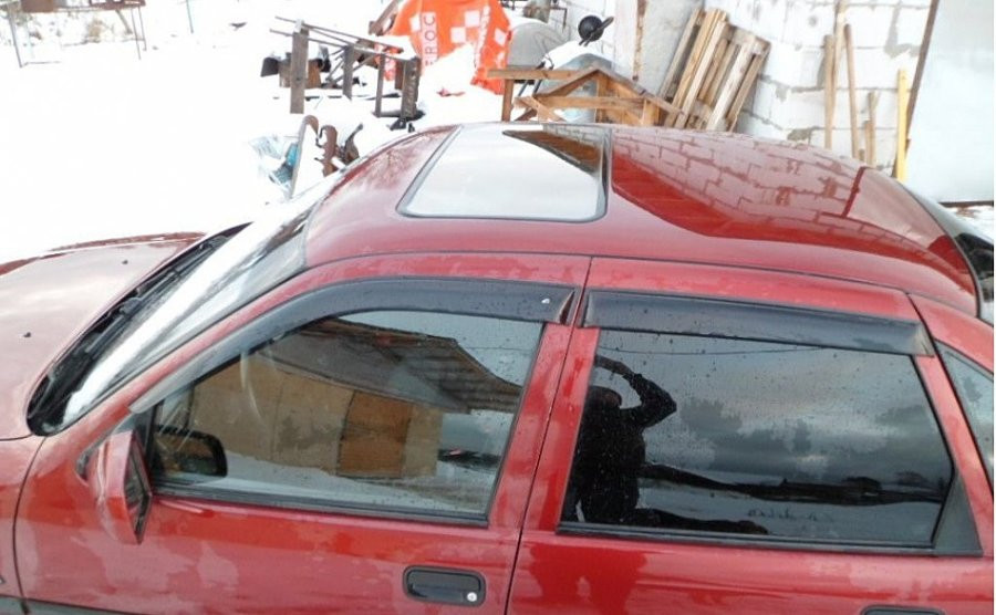 Дефлектори вікон (вітровики) Opel Vectra A sd 1988-1995 (Опель Вектра А) O11988