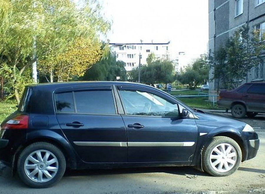 Дефлектори вікон (вітровики) RENAULT Megane II hb 5d 2002-2008 Cobra tuning R10802
