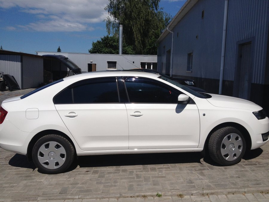 Дефлектори вікон (вітровики) Skoda Rapid 2013 Cobra tuning S21613
