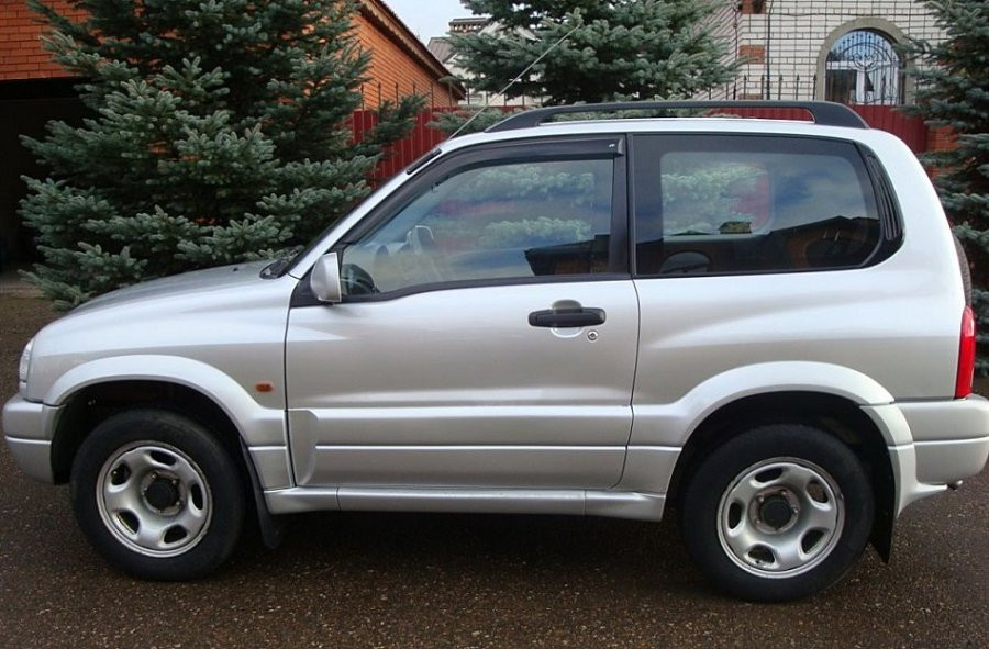 Дефлектори вікон (вітровики) Suzuki Grand Vitara I 3d 1998-2005 Cobra tuning S51198