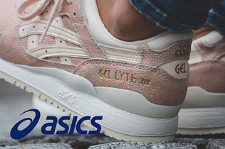 Жіночі оригінальні кросівки Asics