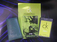 Мини-парфюм в кожаном чехле унисекс Calvin Klein Ck One Electric 20ml