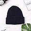 Тепла шапка для хлопчика синя з одворотом і лейбою, фото 3