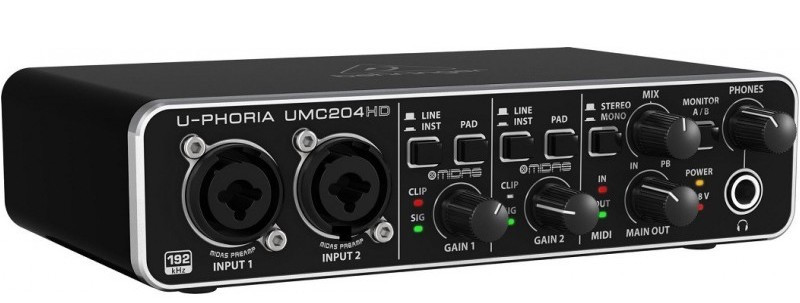 Аудіоінтерфейс Behringer UMC204HD