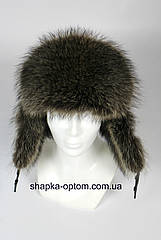 Шапка-вушанка з хутра єнота