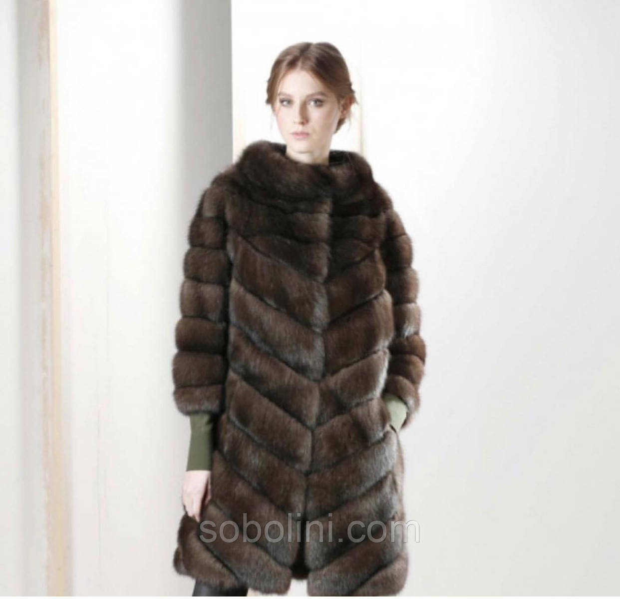 Шуба з хутра соболя діагонального крою, фото 1