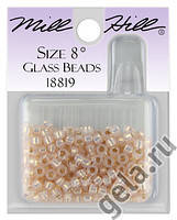 18819 бісер Mill Hill, 8 Opal Blush Magnifica Glass Beads