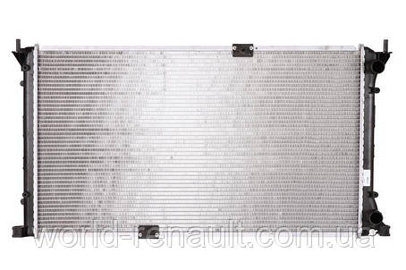 Радіатор системи охолодження (+АС) на Рено Трафік II 2.5dci (135л.с.) / NRF 58330, фото 1