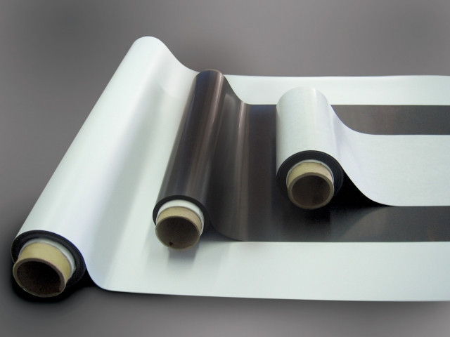 Магнітний вініл з клеєм. 60см 0.4 мм 1 метр., фото 1