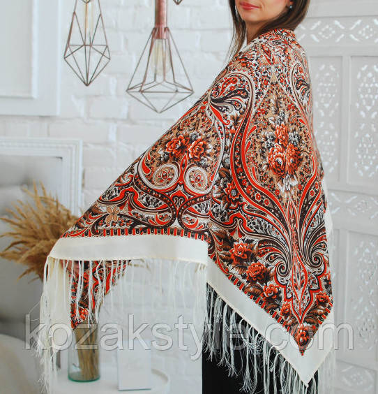 Хустка "Квіти" (120х120) молочна