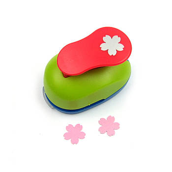 Фігурний дірококол "Квітка" 15 мм