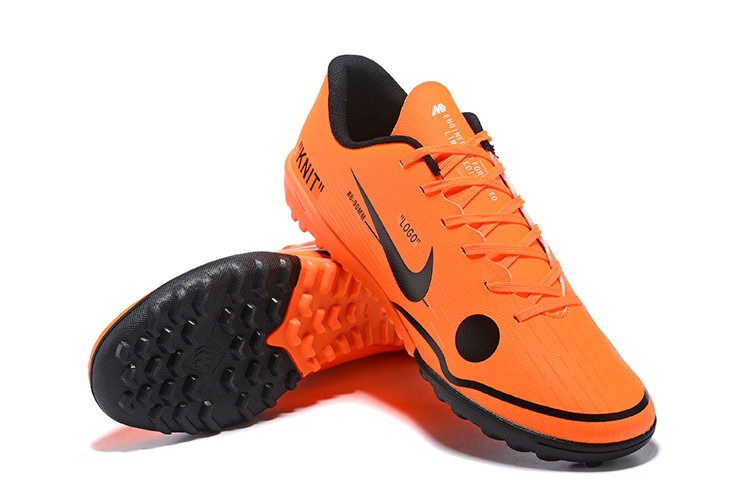 Футбольні стоноги Nike Mercurial VaporX XII Club TF Total Orange/Black/Black