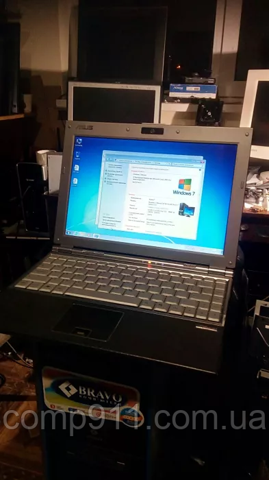 Нетбук Asus U6V, фото 1