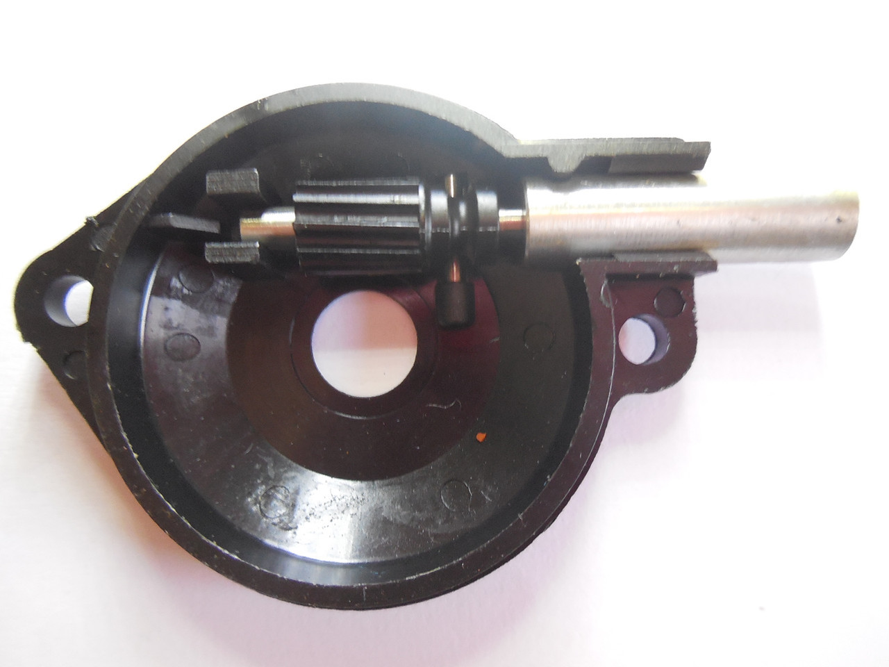 Оливний насос Husqvarna 236, 240