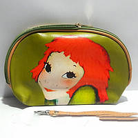 Косметичка для дівчинки шкірозамінник