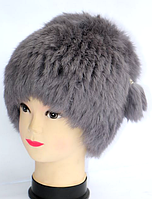 Женская шапка из натурального меха серого окраса