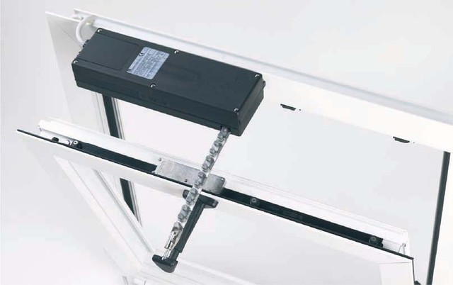 Привод ланцюговий для вікон, фрамжувальний механізм Aprimatic Vario Т, віконна автоматика для димовидалення