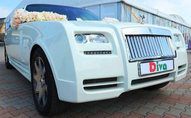 Прокат ЛІМУЗИНІВ (3) для весілля в Одесі. Замовити ЛІМУЗИН (седан) від компанії ДІВА.