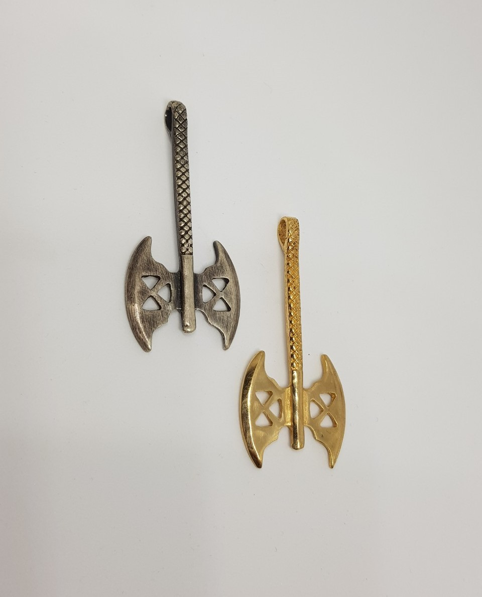 Секіра Перуна