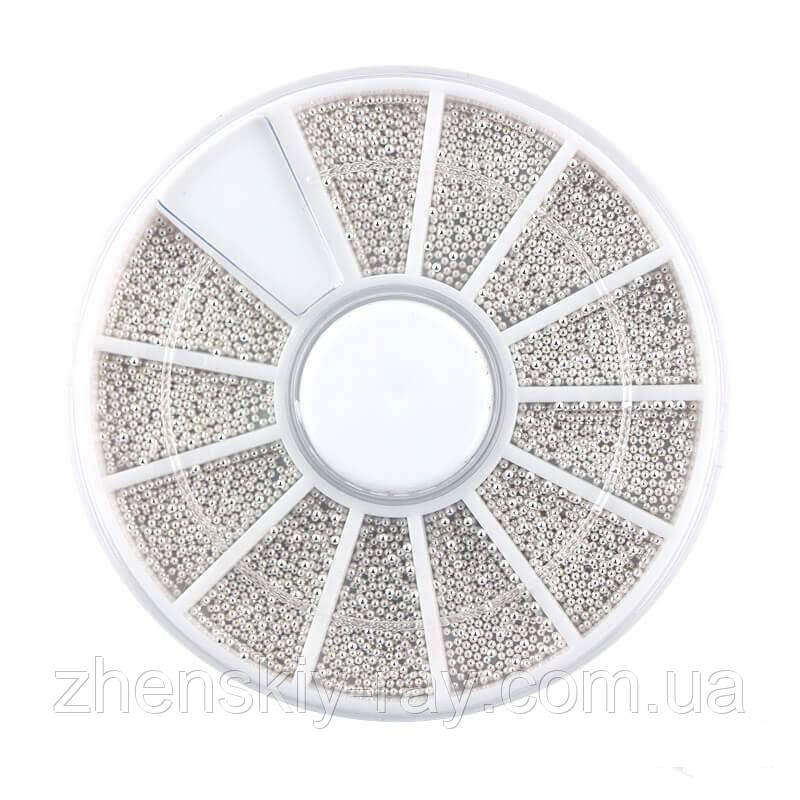  Набір металевих сріблястих бульйонок.