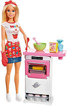 Набір лялька Барбі кондитер Barbie Bakery Chef Doll and Playset, Blonde