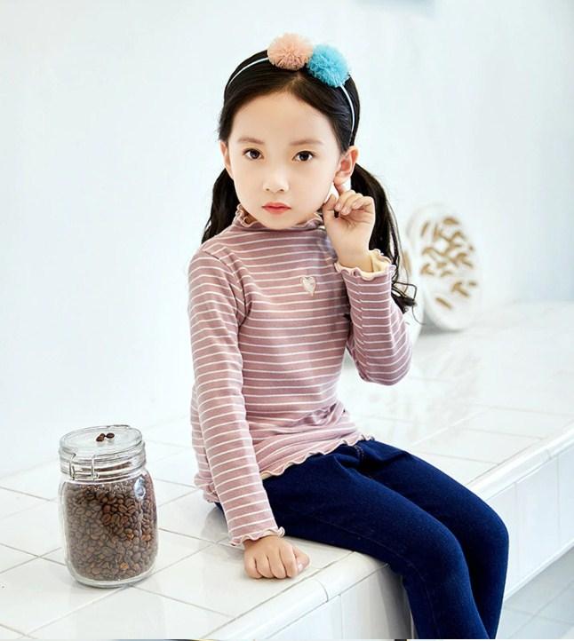 Дитячий теплий джемпер для дівчинки "Сердечко", фото 1