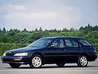 Стекло ветровое (лобовое) Honda Accord/Аerodeck (USA) (Седан, Комби) (1993-1998), BENSON, Ветровое зелен.