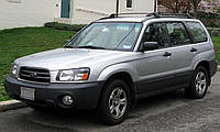 Стекло ветровое (лобовое) Subaru Forester (Внедорожник) (2002-2007), BENSON, Ветровое зелен. полоса серая,