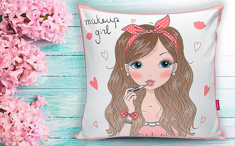 Подушка декоративна Real Homes Fashion Girl 45х45