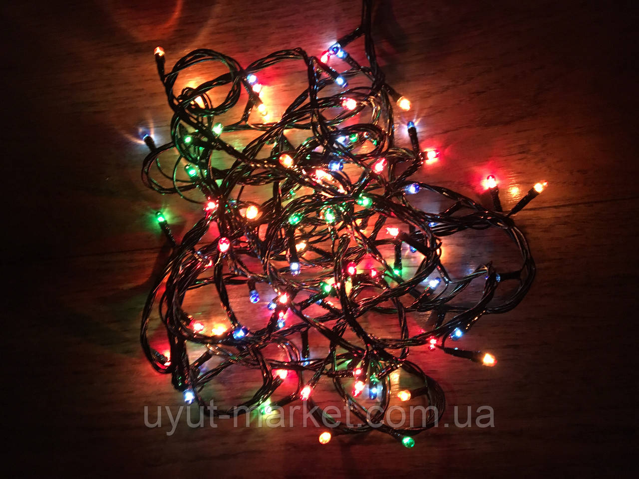 Світлодіодна новорічна гірлянда 3 м, 100LED різнобарвна, чорний дріт