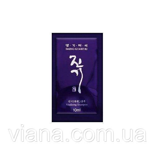 Регенерувальний шампунь Daeng Gi Meo Ri Vitalizing Shampoo пробник