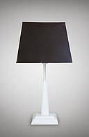 Біла дерев'яна настільна лампа із чорним абажуром 14100-1 серії "Атланта"