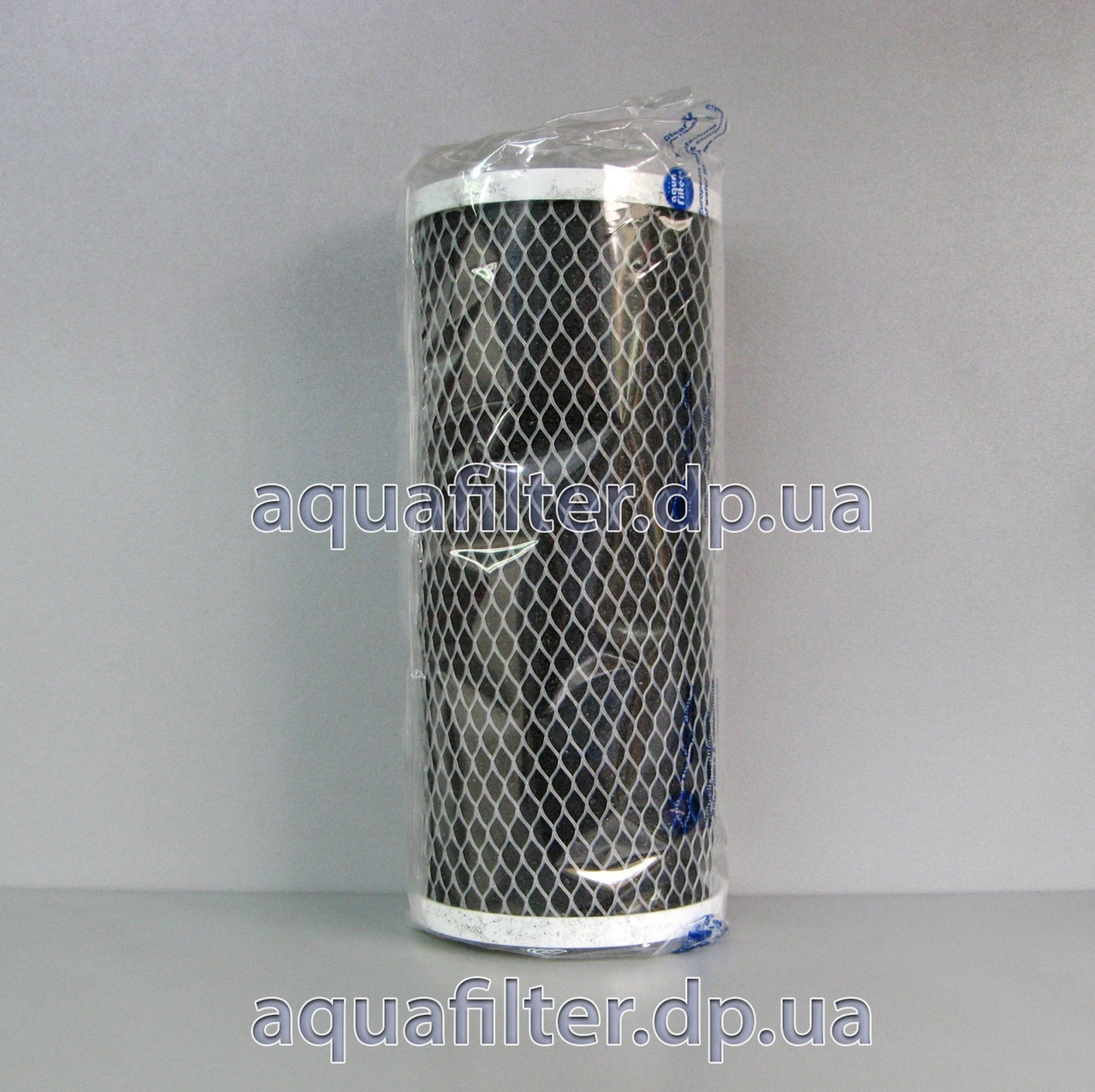 Картридж из активированного прессованного угля Aquafilter FCCBL10BB - фото 2 - id-p75149447