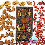Натуральний шоколад БЕЗ САХАРА та МОЛОКА з ягодами годжі та горіхами, фото 3